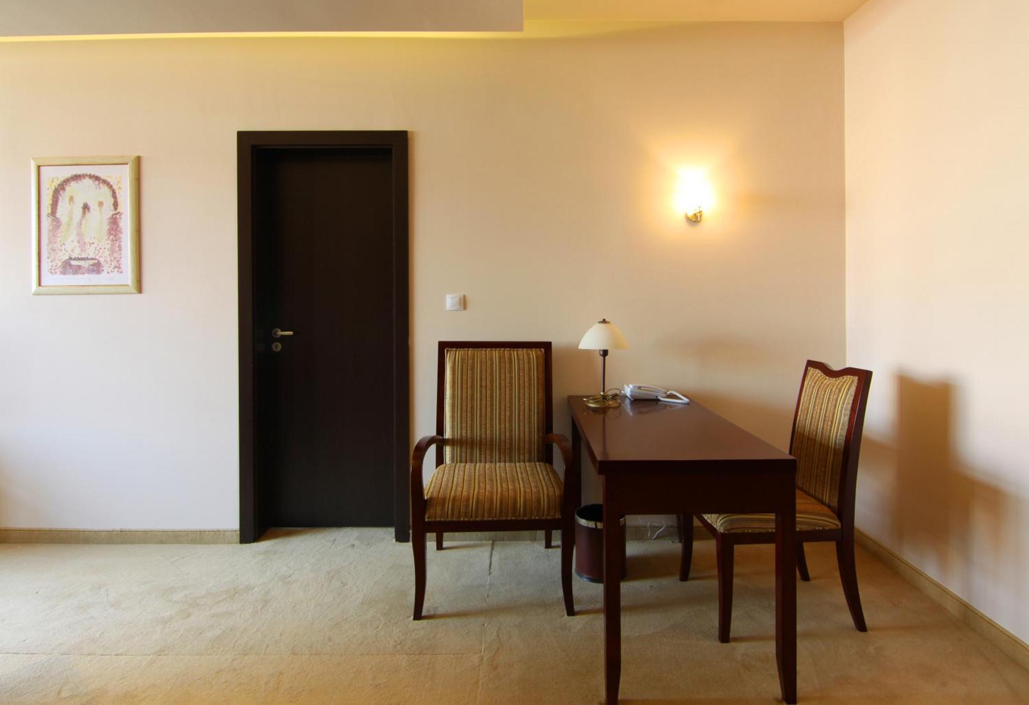 The Vineyards Boutique Hotel & Spa Aheloy Oda fotoğraf