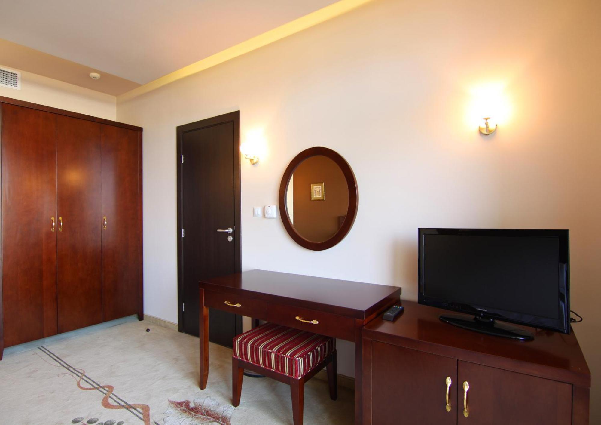 The Vineyards Boutique Hotel & Spa Aheloy Oda fotoğraf